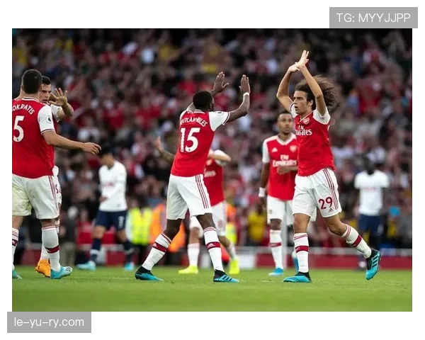 伯恩茅斯老板加大投资力度，球队竞争力显著提升引关注