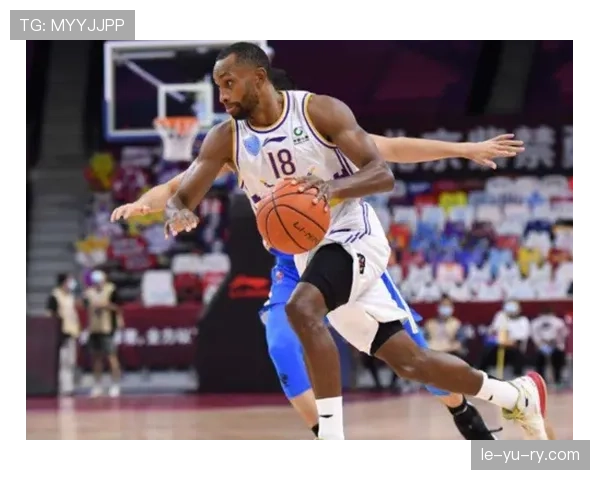 乌拉圭队闪电反击上演精彩逆转，状态回暖引关注