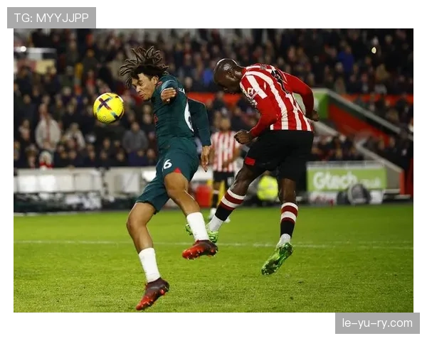 米特罗维奇状态火热续写传奇，英超赛场闪耀引关注