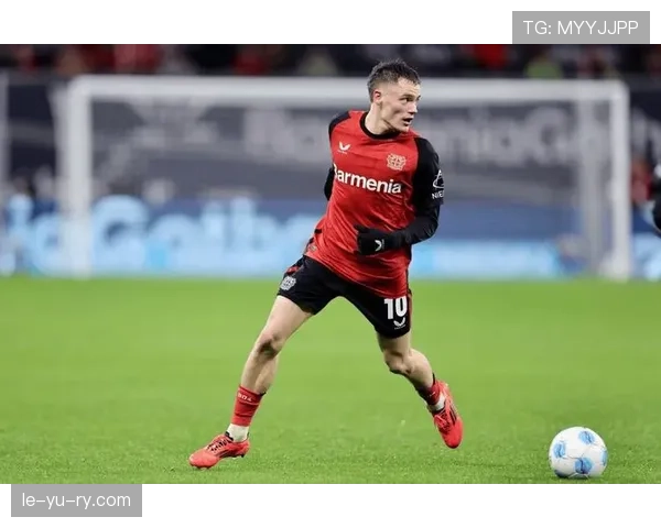 德甲冬窗转会战火重燃，多队激烈争夺新星成焦点