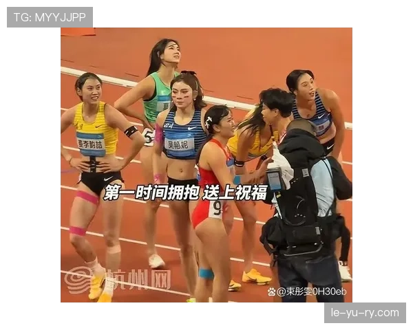 越南队新星阮蒂恩灵表现稳健，国际赛场备受瞩目