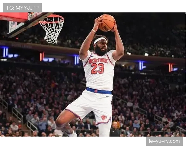 米切尔·罗宾逊挡拆制造错位显著提升内线护框效率